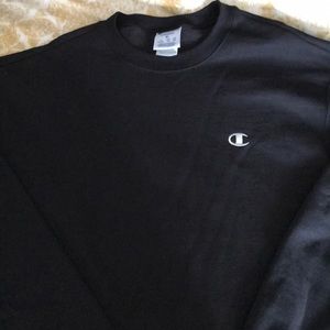 Men’s Champion sweatshirt